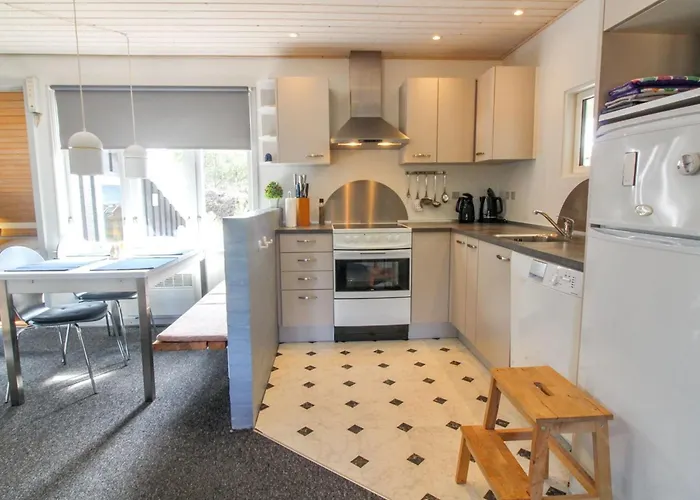 Augustine - 1-6km From The Sea By Interhome