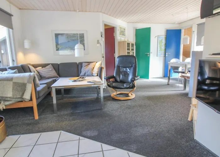 Дом отдыха Augustine - 1-6km From The Sea By Interhome